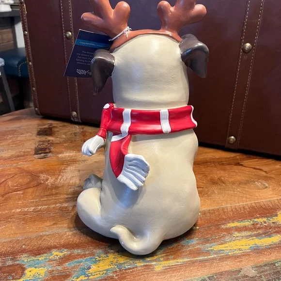 NWT Christmas Pug Statue - Picture 4 of 4